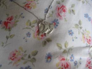 oscar belle necklace (1)